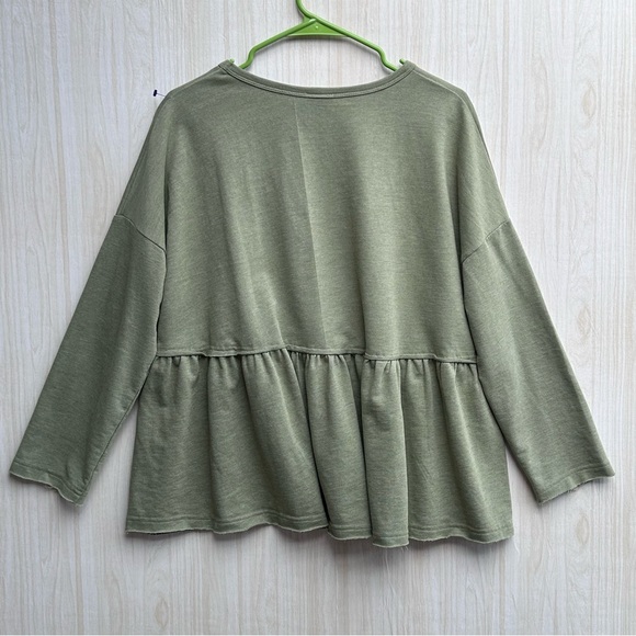 SISTER MARY Emma Floral Multicolored Embroidered Green Oversized Top Sz S/M - Picture 3 of 14